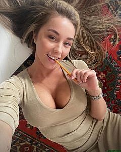 escort-152-240x300 Konya Escort Kızlar İle Çapkınlık Dünyasına Giriş Yapın