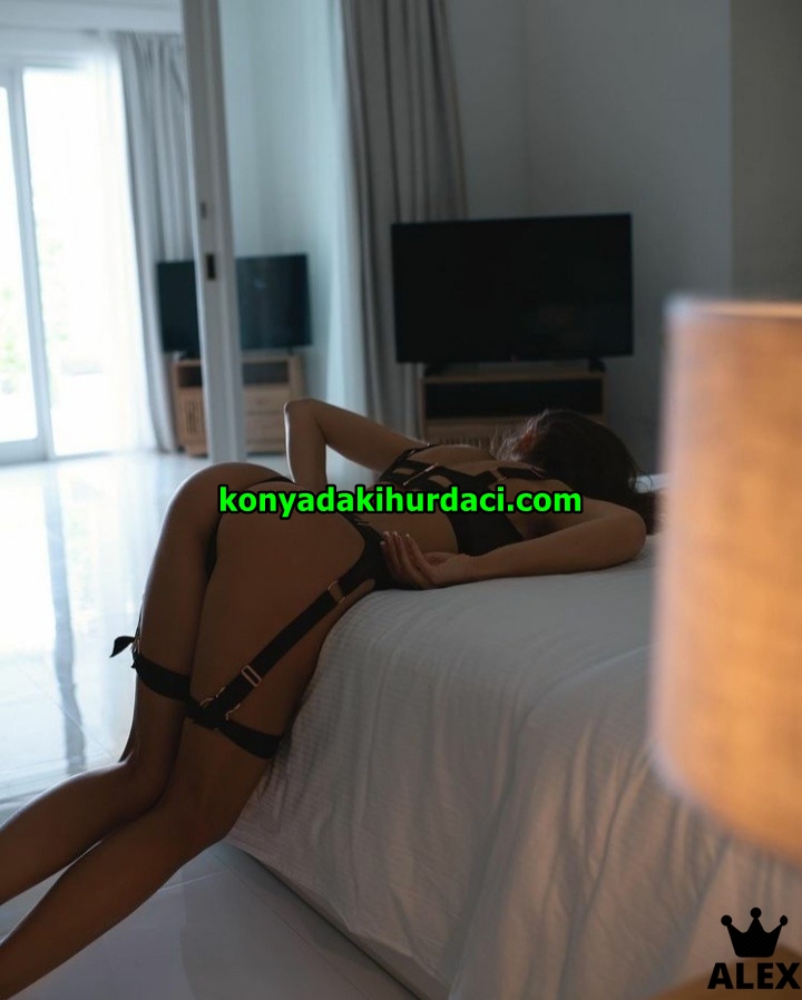 konyaescort-10 Konya'da Çalışma Ortamında Buluşabileceğiniz Escortlar