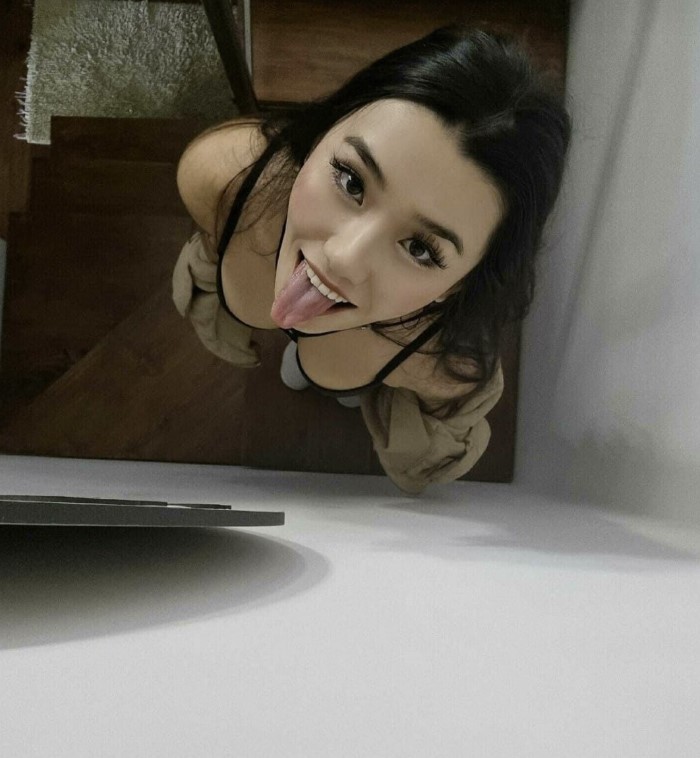 escortneslihan-3 Konya Escort Neslihan Görüşmelerimde Titiz Eşlik Ediyorum